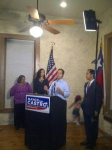 946958_10200464387145590_1195911384_n